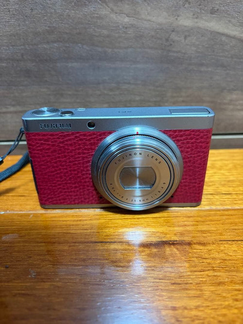 Fujifilm Others Xf1 Red