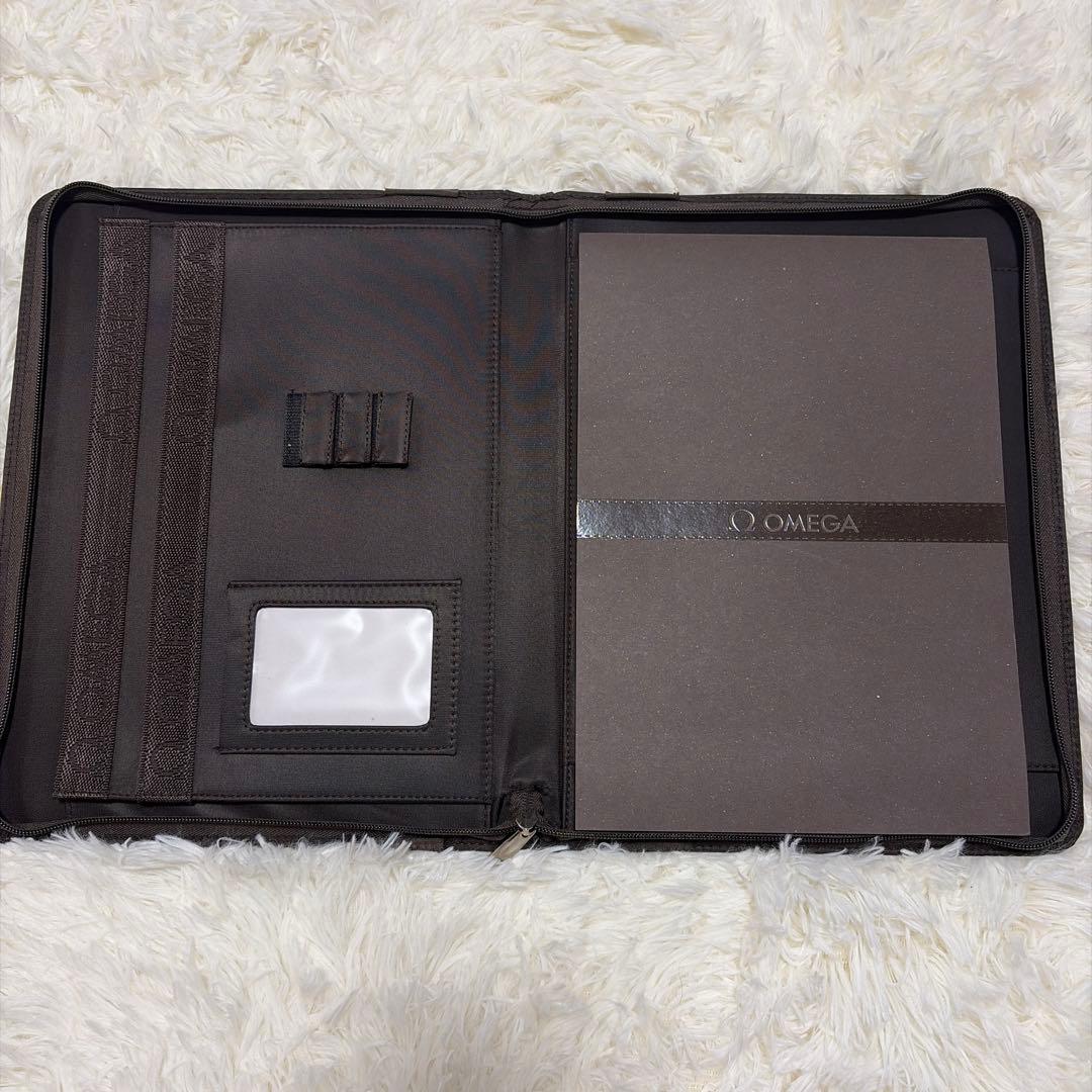 Omega Other A4