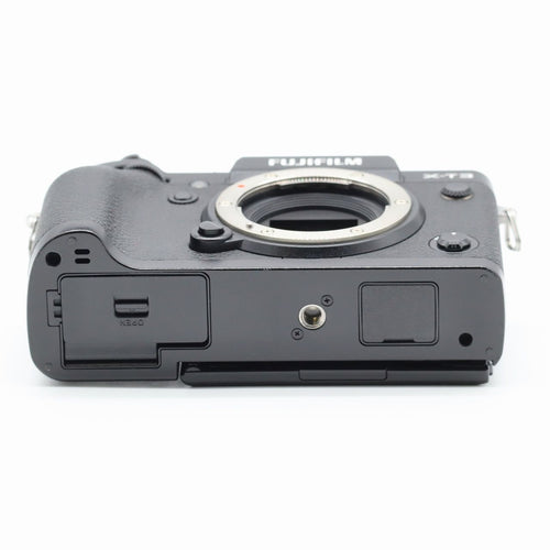 Fujifilm Mirrorless Interchangeable Lips X-T3 X-T3-B
