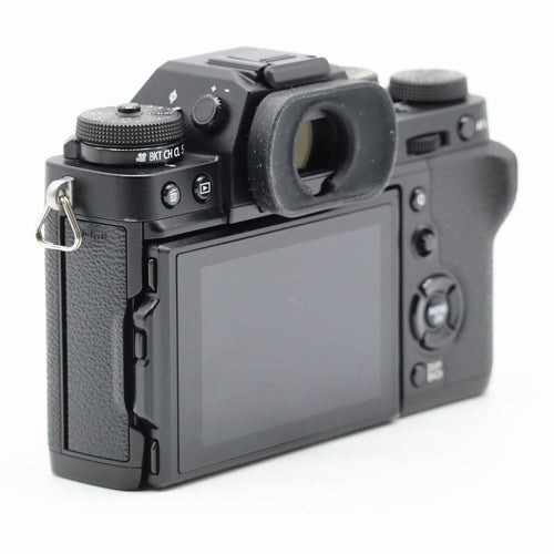 Fujifilm Mirrorless Interchangeable Lips X-T3 X-T3-B