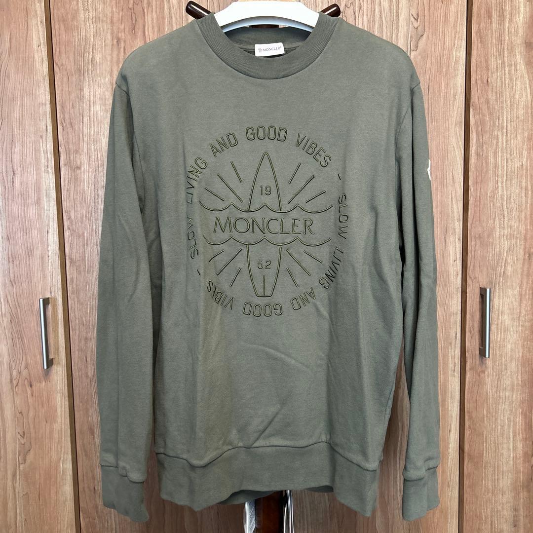 Moncler Sweatshirts L