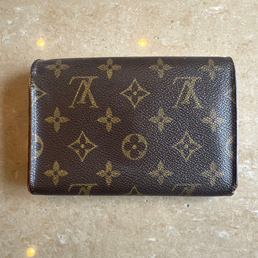 Portefeuilles à trois volets Louis Vuitton