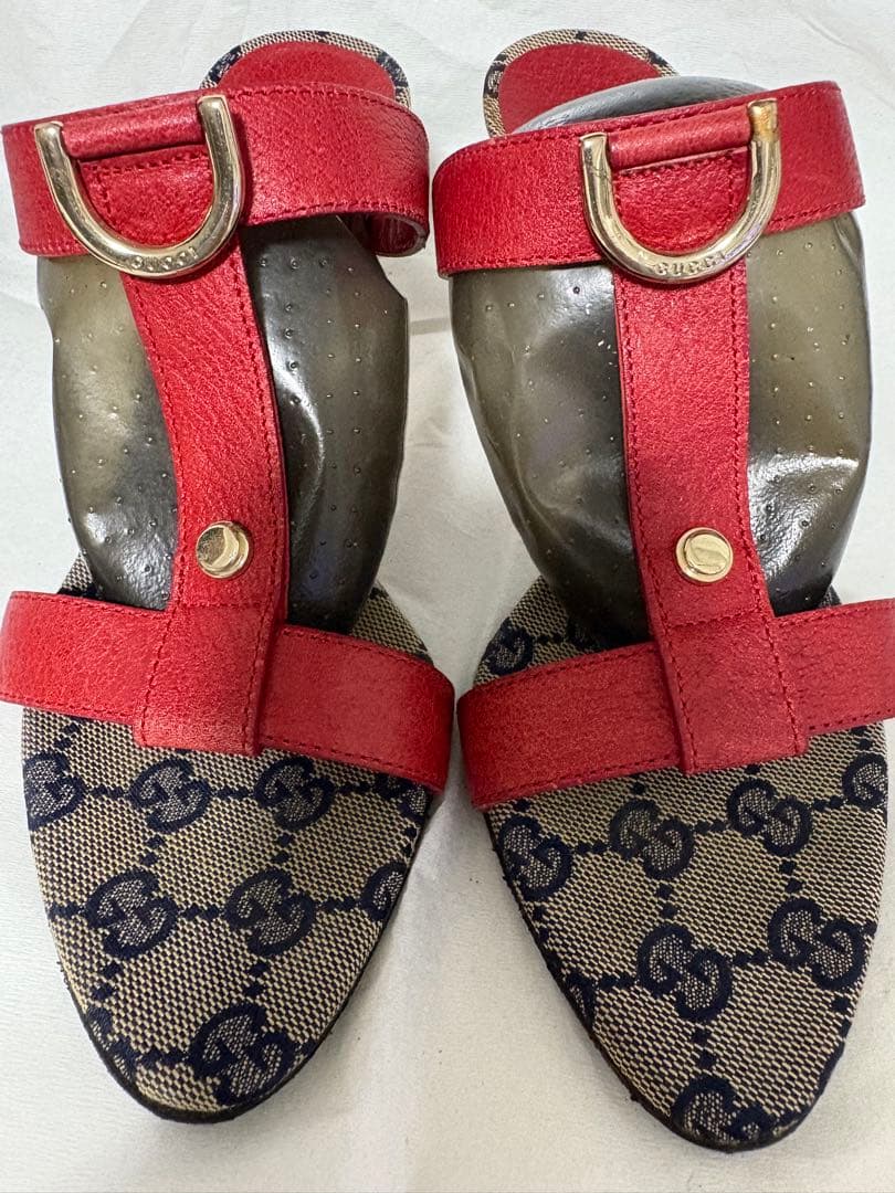 Sandals Gucci