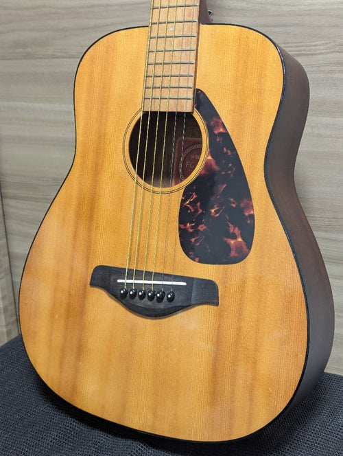 Acoustic Guitars Yamaha Jr2
