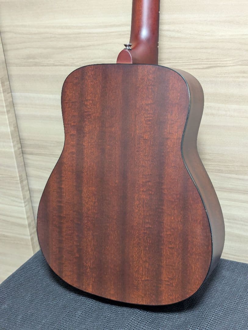 Acoustic Guitars Yamaha Jr2