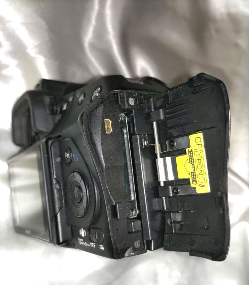 Sony Digital Slrs 350 Ccd 1400