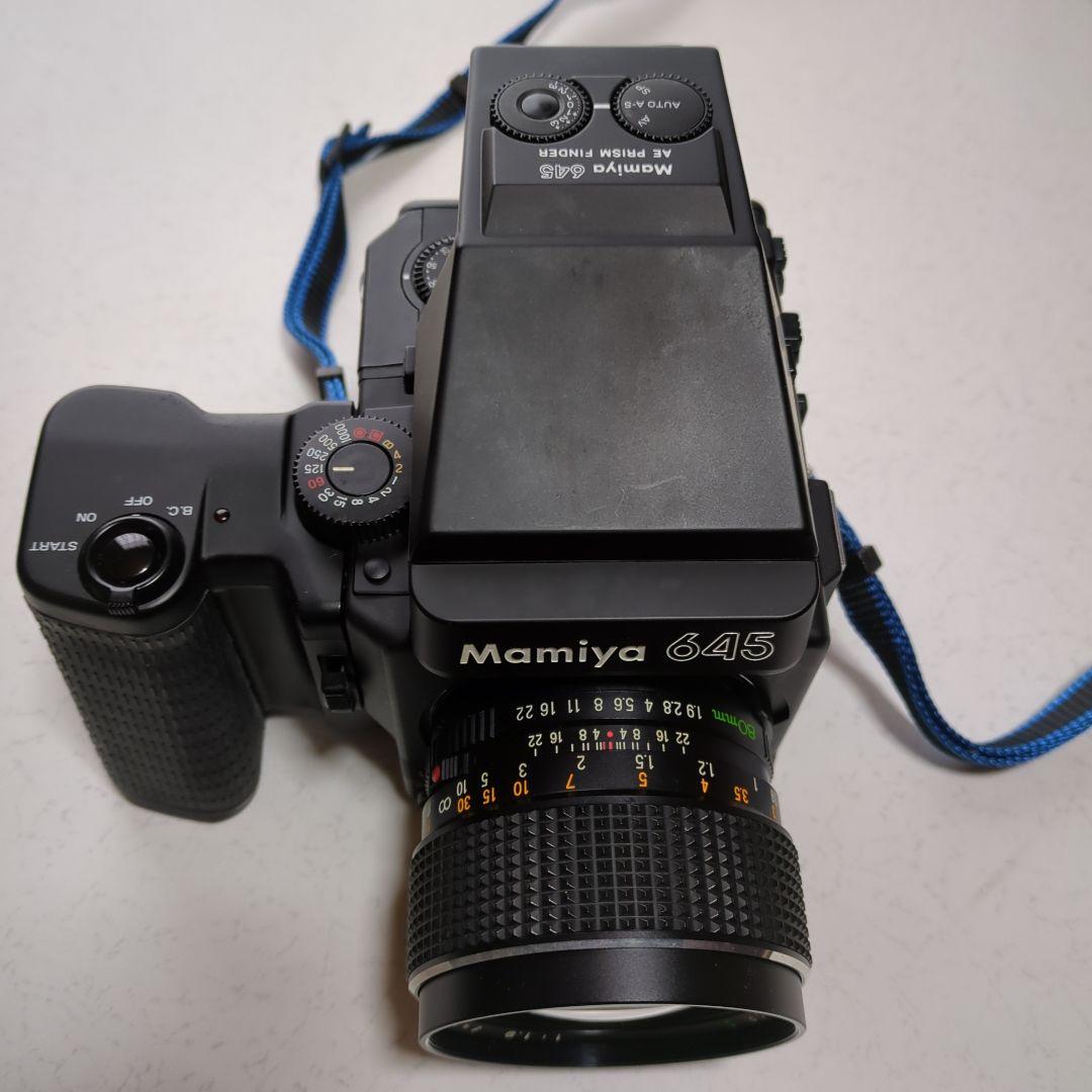 Large -Size Medium Format Camera (Film)