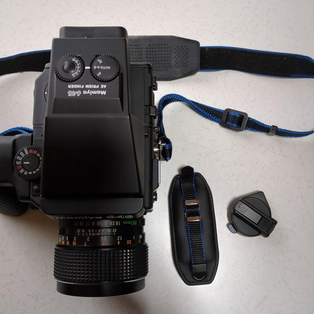 Large -Size Medium Format Camera (Film)