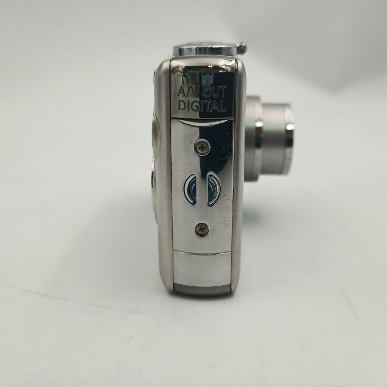 Canon Compact Digital Camera Ixy 55 Silver