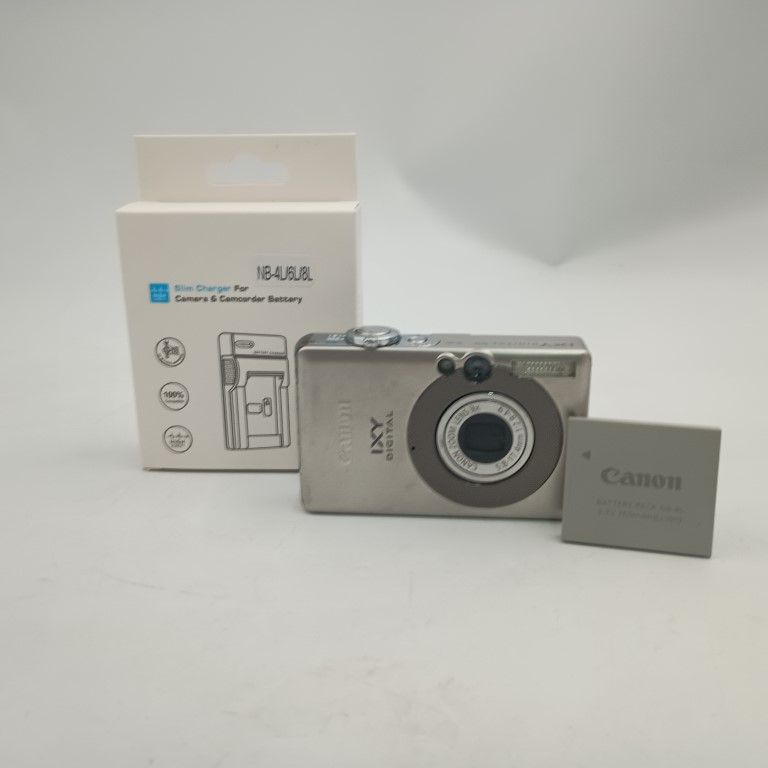 Canon Compact Digital Camera Ixy 55 Silver