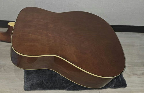 Yamaha Acoustic Guitars F370