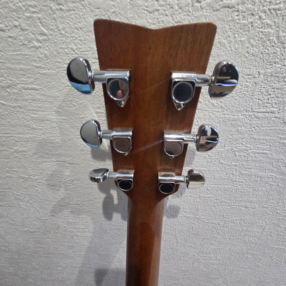 Yamaha Acoustic Guitars F370