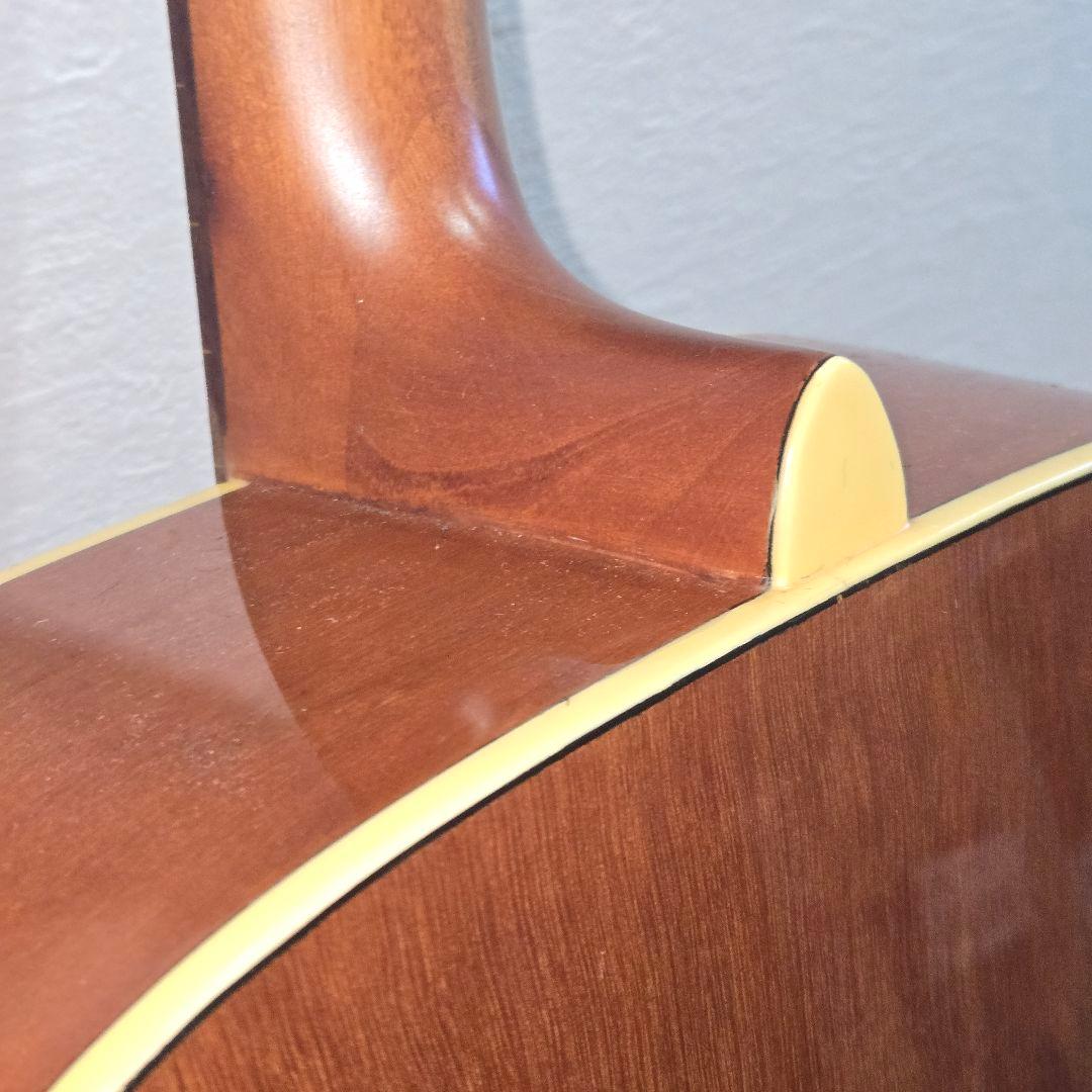 Yamaha Acoustic Guitars F370
