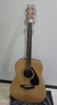 Yamaha Acoustic Guitars F370