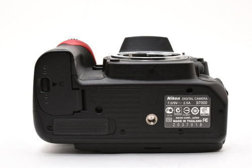 Nikon Digital Slr 2243 D7000 #2313