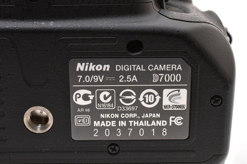 Nikon Digital Slr 2243 D7000 #2313