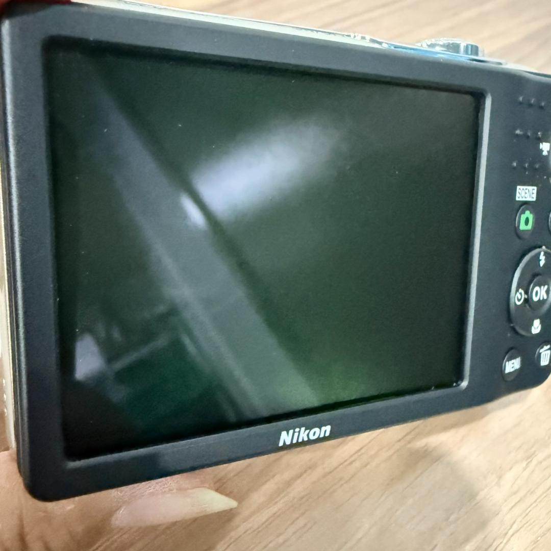 Nikon Compact Digital Cameras Coolpix L32