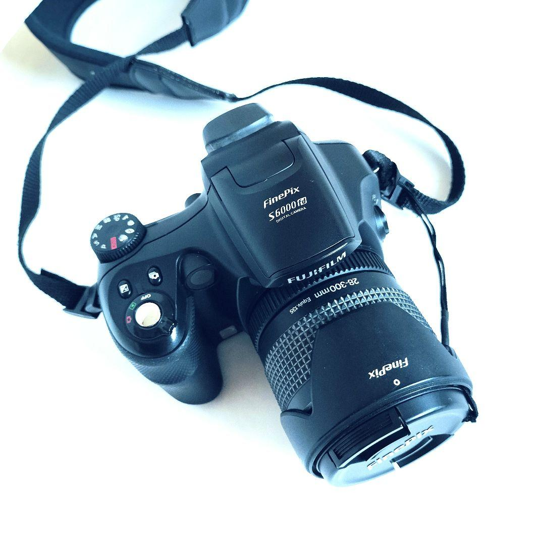 Fujifilm Compact Digital Camera Finepix S6000Fd