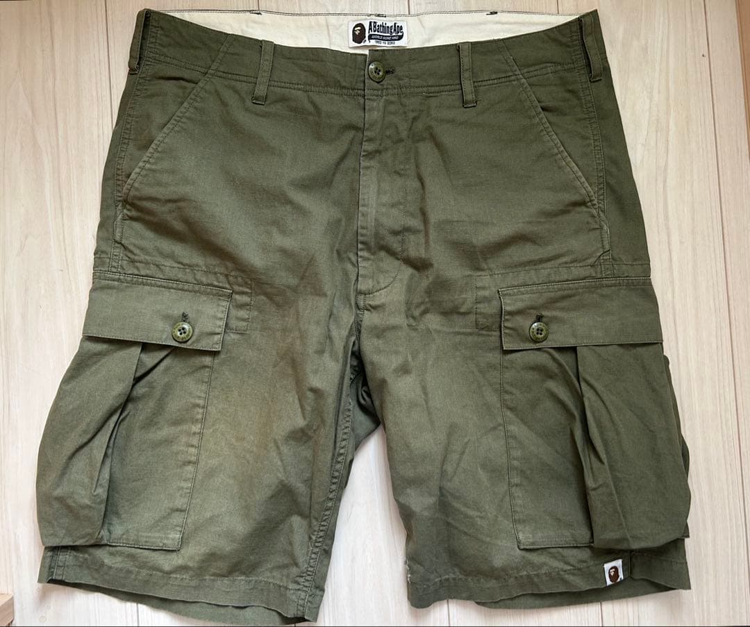 A Bathing Ape Shorts Bermuda L