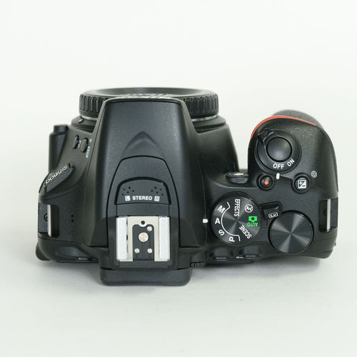 Nikon Digital Slr 15,290 2 D5600 F