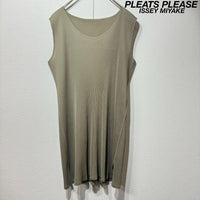Pleats Please Sleeveless Issey Miyake