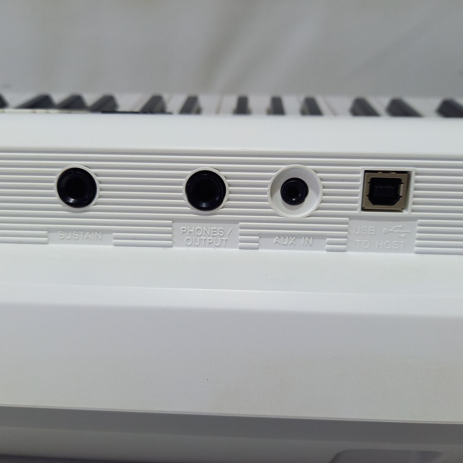 Yamaha Keyboard Electronic Piano Ez-300 61 2022