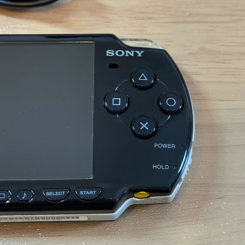 Playstation Portable Body (Psp) 7-021 Psp-2000