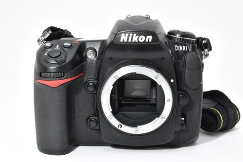 Digital Slr 1,179 Nikon D300 #21554