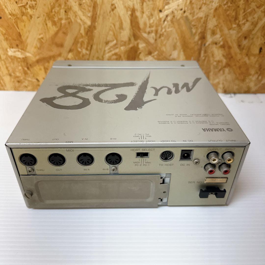 Hardware Instruments Yamaha Mu128 V2 Tone Generator