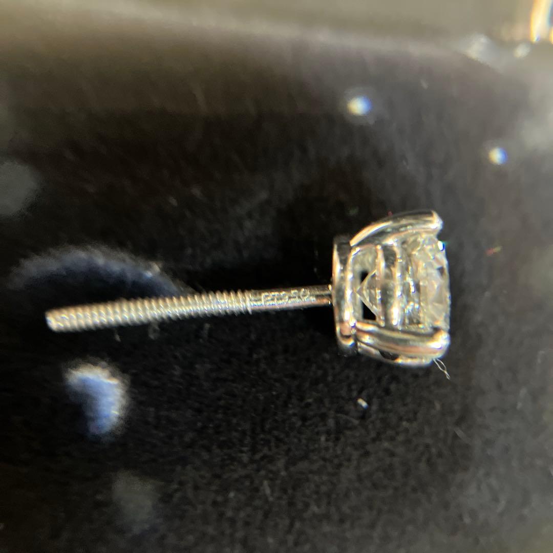 Tiffany Earrings (Single) 0.65Ct Pt950