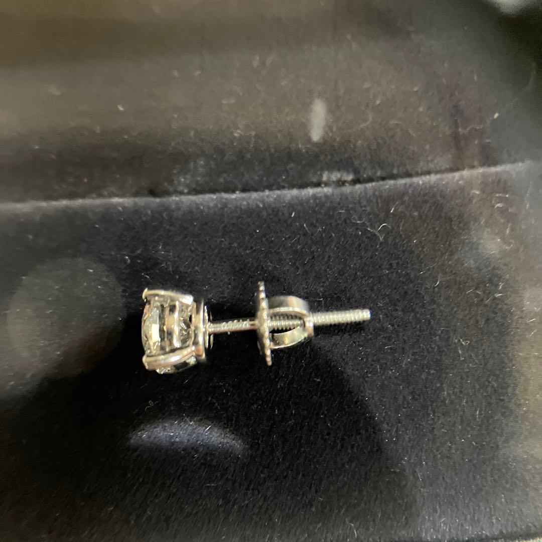 Tiffany Earrings (Single) 0.65Ct Pt950