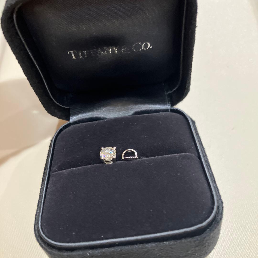 Tiffany Earrings (Single) 0.65Ct Pt950