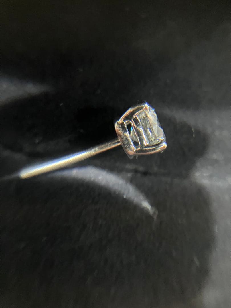 Tiffany Earrings (Single) 0.65Ct Pt950