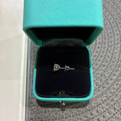 Tiffany Earrings (Single) 0.65Ct Pt950