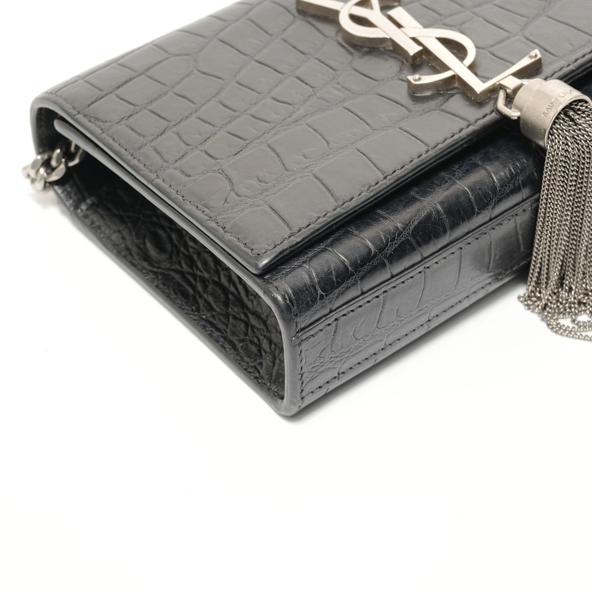 Yves Saint Laurent Shoulder Bag