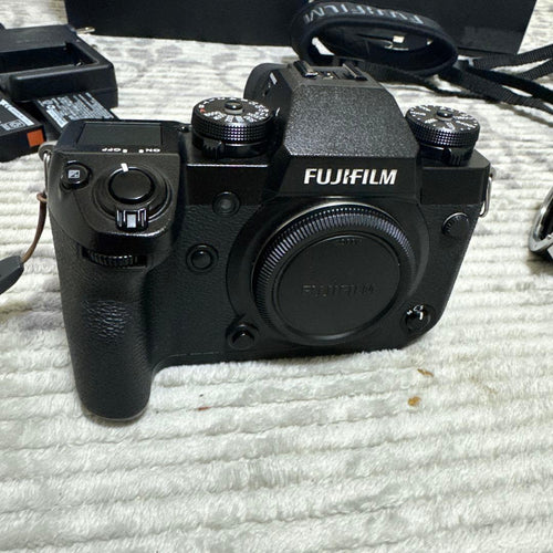 Fujifilm Mirrorless Interchangeable Lens Cameras X H1