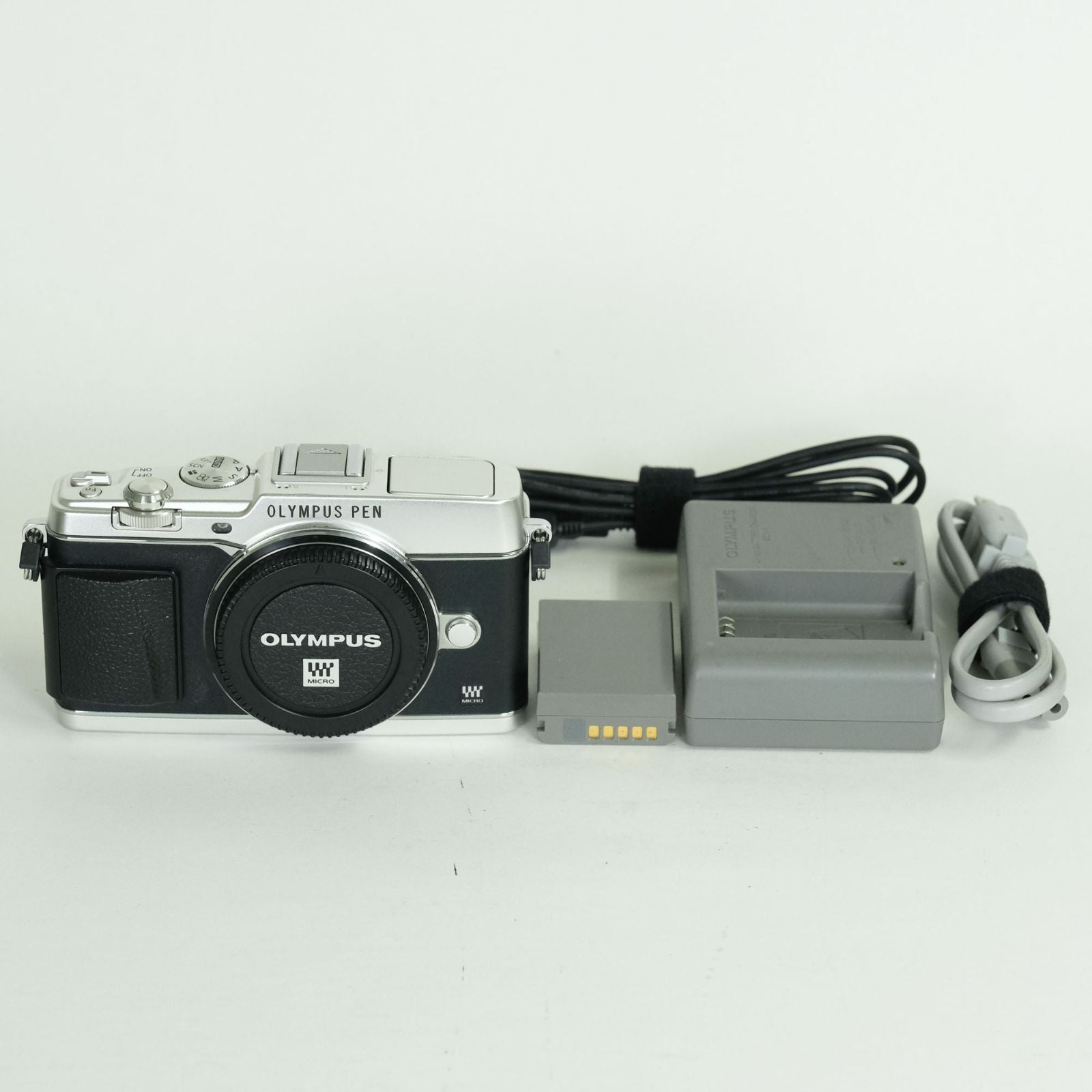 Olympus Mirrorless Interchangeable Lips 7,333 Pen E-P5