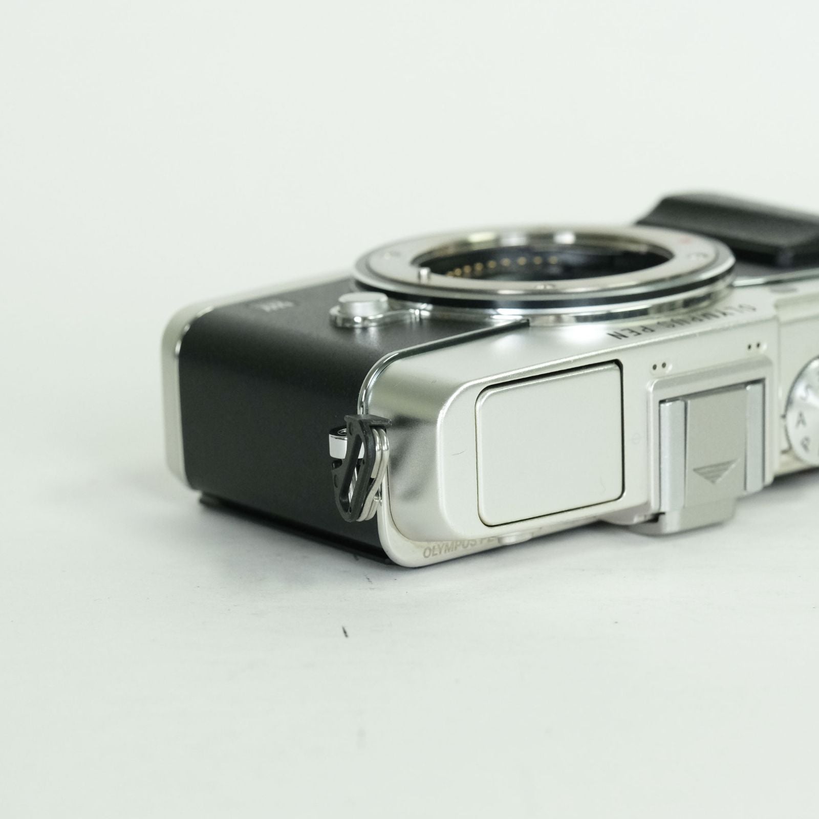 Olympus Mirrorless Interchangeable Lips 7,333 Pen E-P5