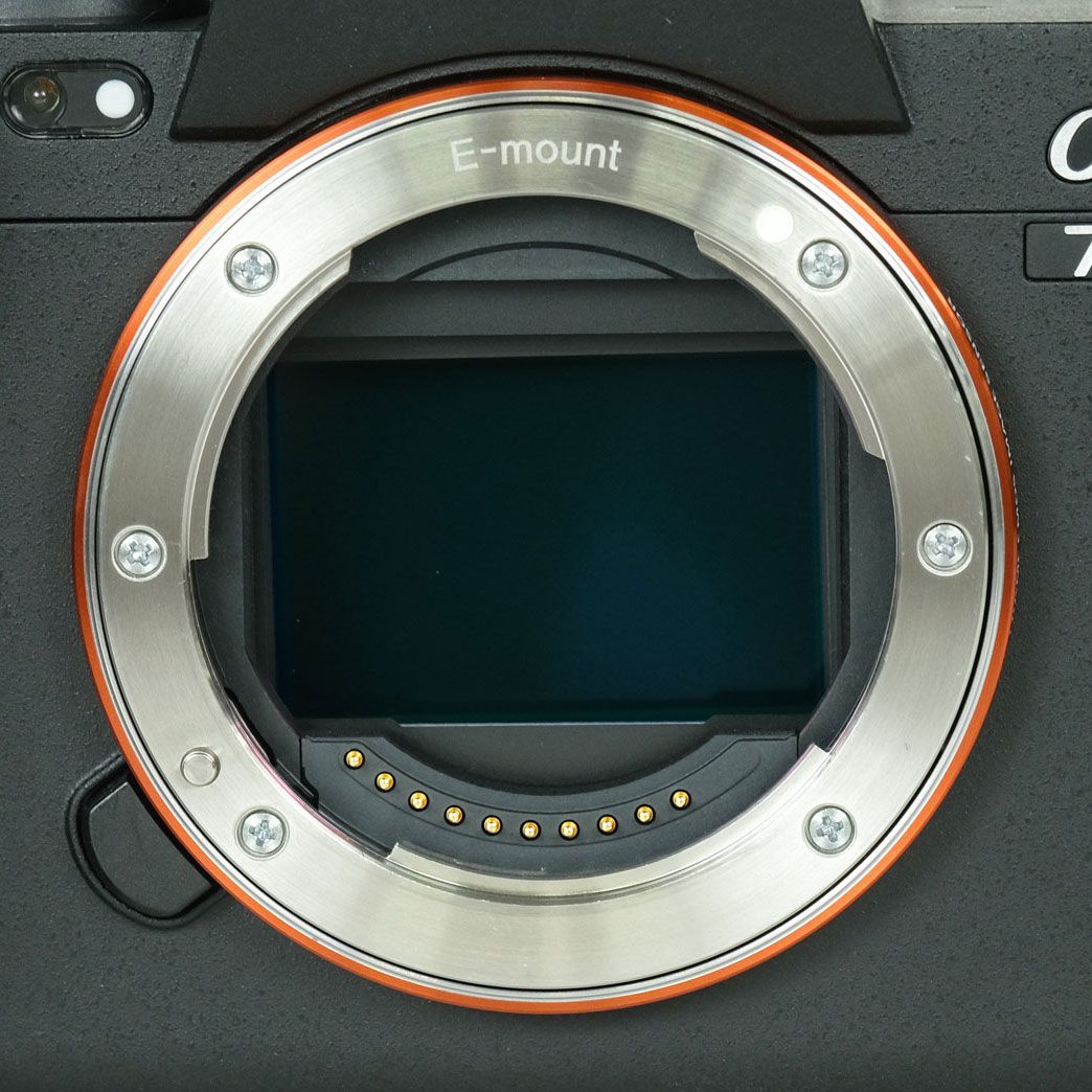 Sony Mirrorless Interchangeable Lips 5,250 7S Iii Ilce-7Sm3 E