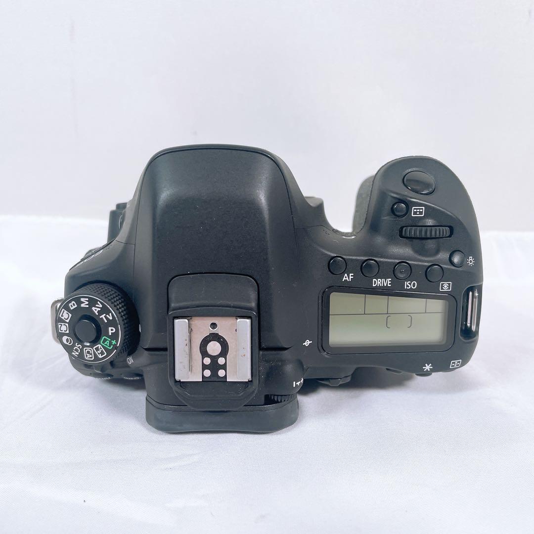 Canon Digital Slrs Eos 80D Ef-S 18-135 Is Usm