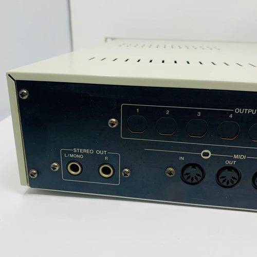 Akai Professional Samplers Digital Sampler S2000