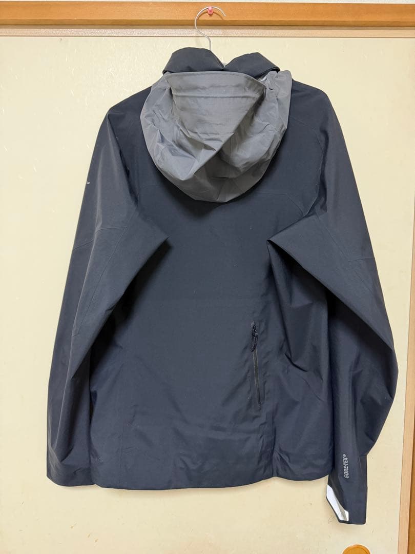 Arc'Teryx Mountain Parkas A2B Commuter Hardshell Jacket