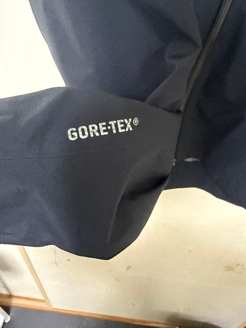 Arc'Teryx Mountain Parkas A2B Commuter Hardshell Jacket