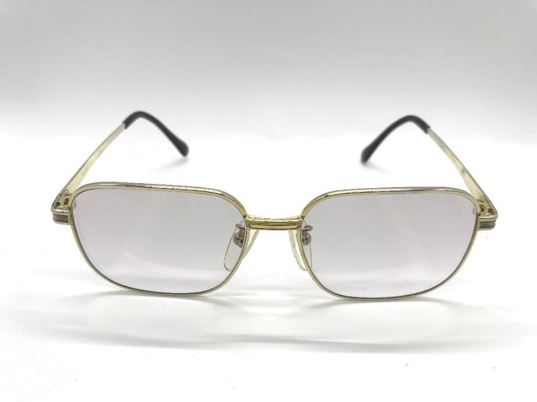 Nikon Glasses