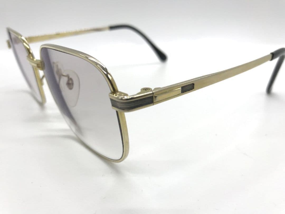 Nikon Glasses