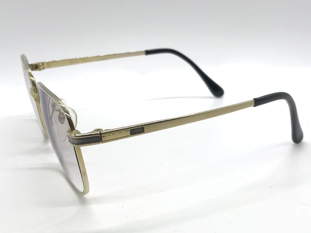 Nikon Glasses
