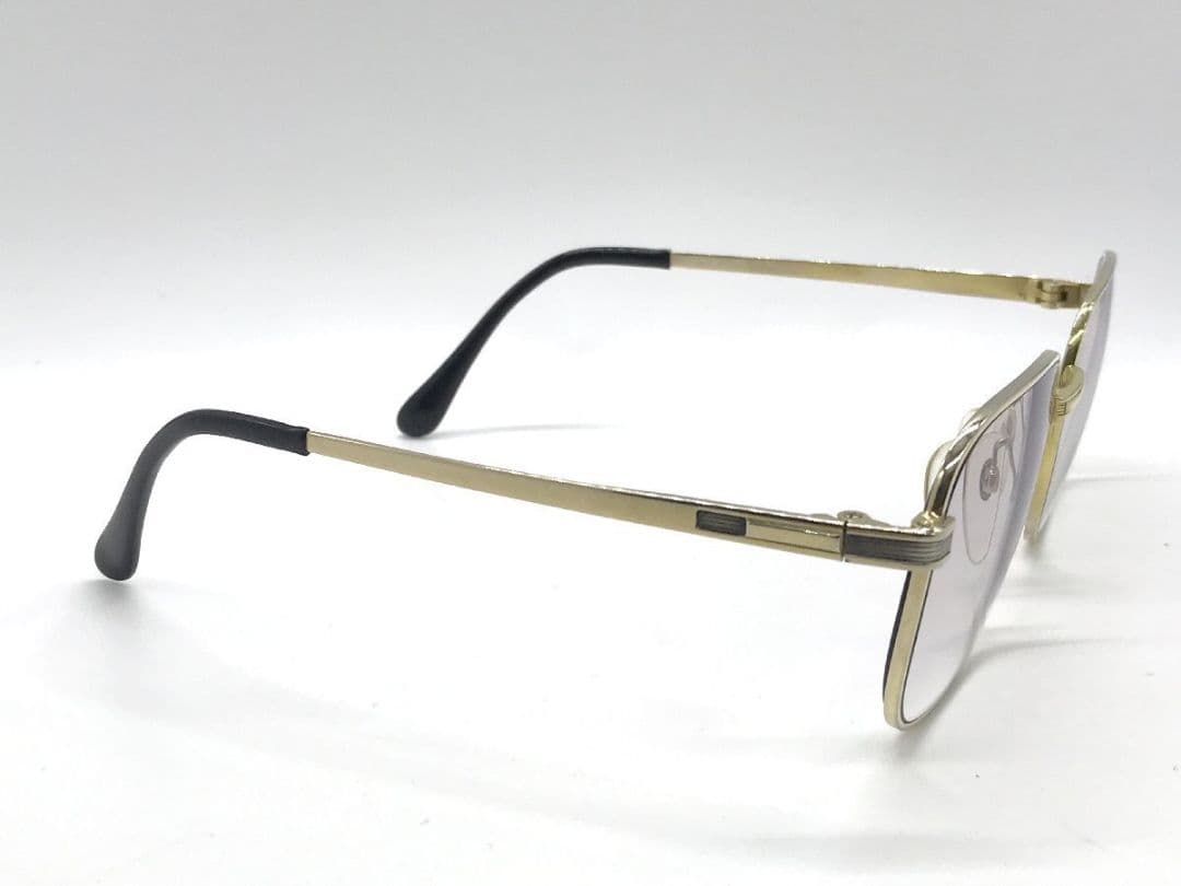 Nikon Glasses