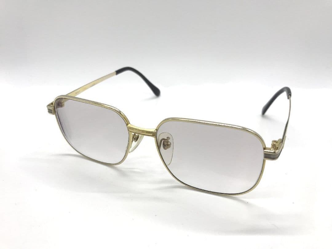 Nikon Glasses