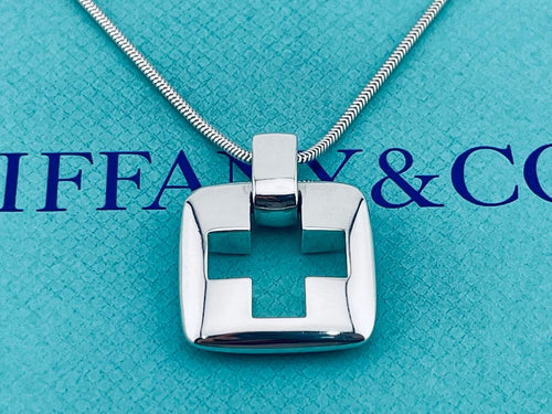 Tiffany Necklaces D325