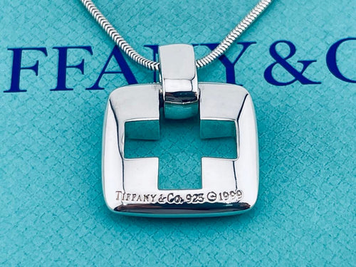 Tiffany Necklaces D325